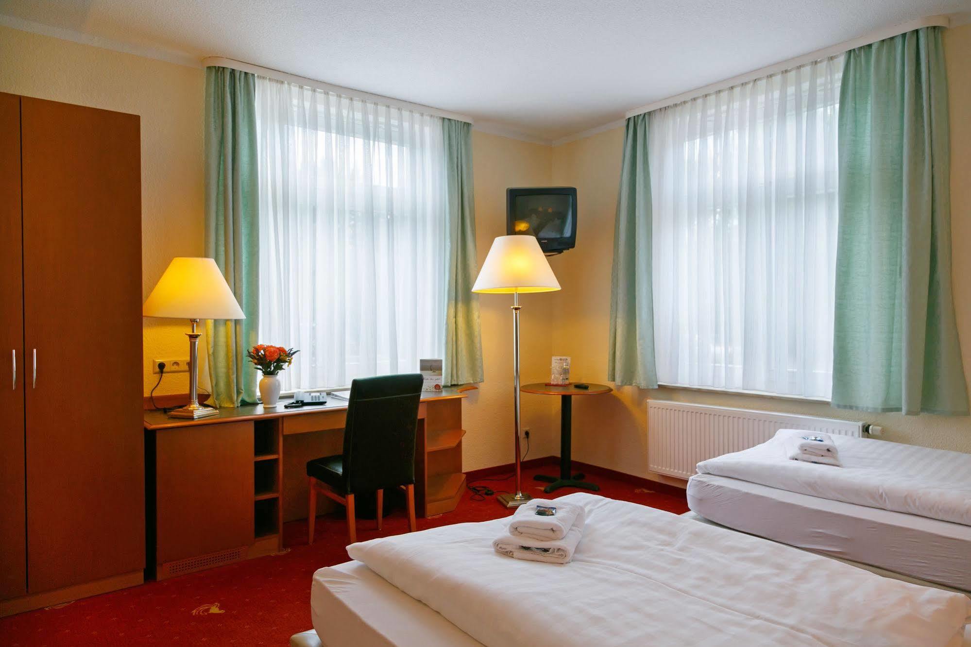Hotel Goldener Fasan Oranienbaum-Woerlitz Exterior foto